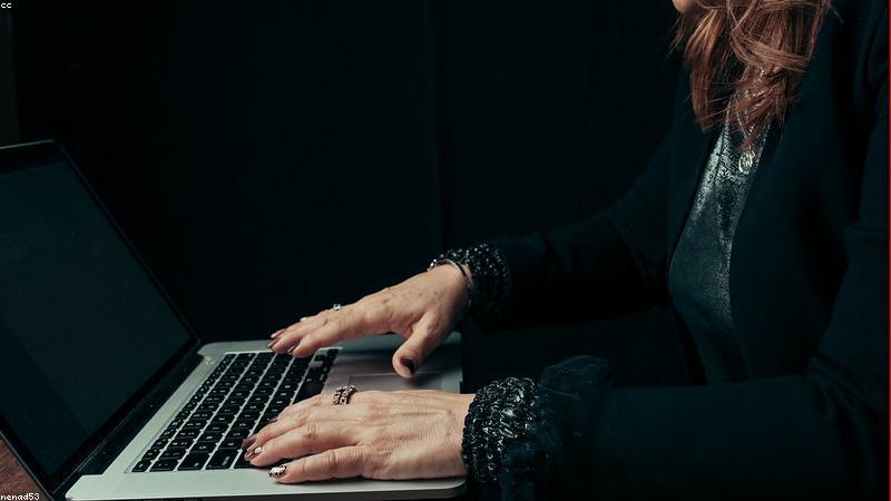 爱动漫网dfls《晓之艺术》同人画集与书盒产品展示图